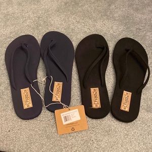 Flojo Fiesta Size 7 Navy pair NWT, Black worn once indoor.